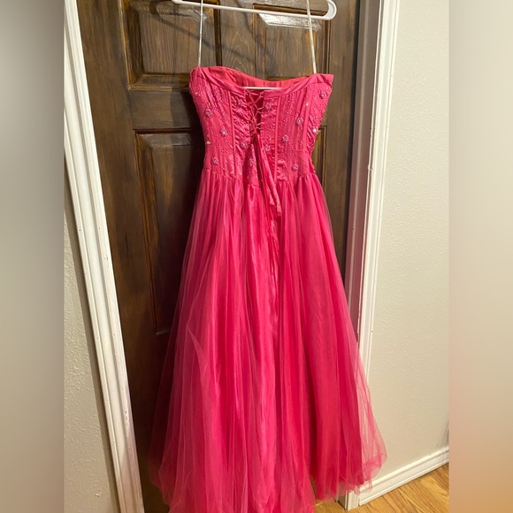 Pink, Size 2 - Picture 4 of 5